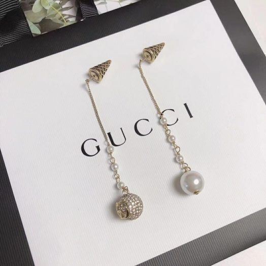 WhatsApp-Image-2022-03-24-at-4.30.07-PM-1_ccexpress-524x524 Gucci Pearl Diamond Long Earring