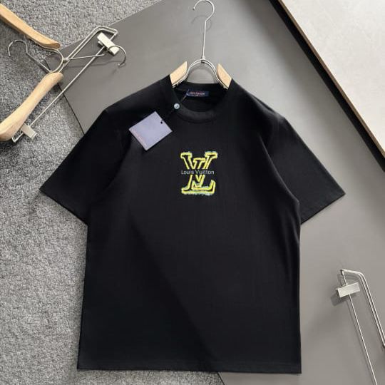 WhatsApp Image 2025-01-22 at 5.09.24 PM Louis Vuitton Black Tshirt